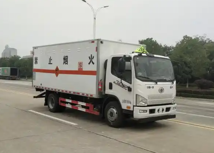开州爆破器材运输车可以上高速吗？